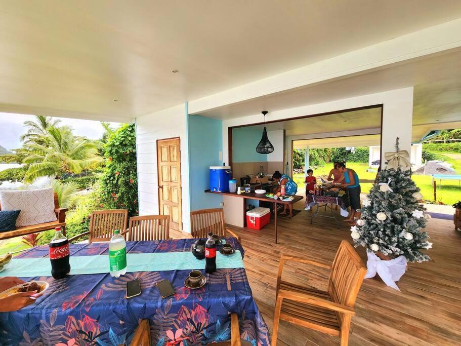 Duplex En Bord De Mer Fare Tahitea Pension Taputapuapea ภายนอก รูปภาพ